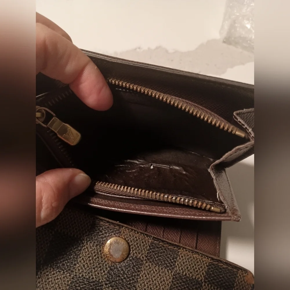Authentic Louis Vuitton Louis Vuitton Tri-Fold Wallet Damier Porto Monogram